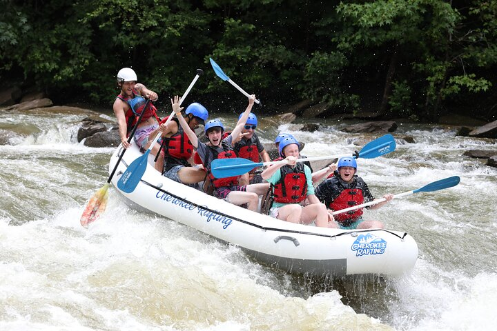 Ocoee River Middle Whitewater Rafting Trip (Most Popular Tour) - Photo 1 of 13